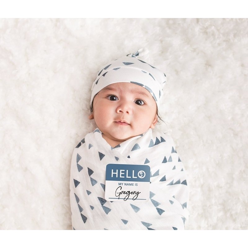 Lulujo Zestaw Kocyk + Czapka Triangles