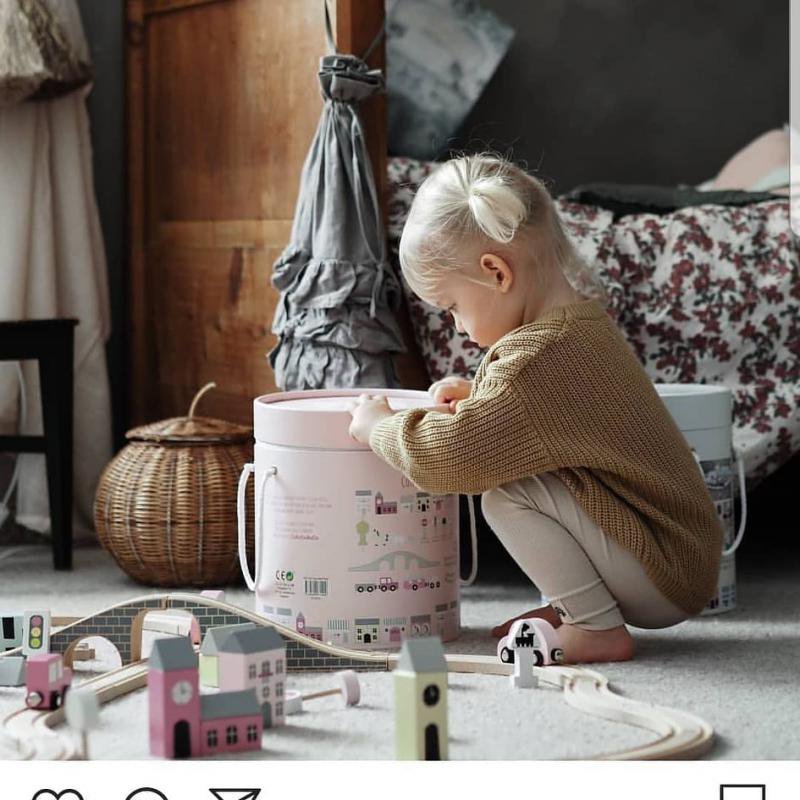 Drewniany tor samochodowy, różowy Jabadabado JaBaDaBaDo