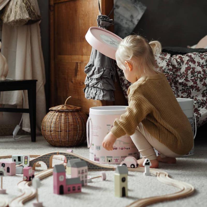 Drewniany tor samochodowy, różowy Jabadabado JaBaDaBaDo