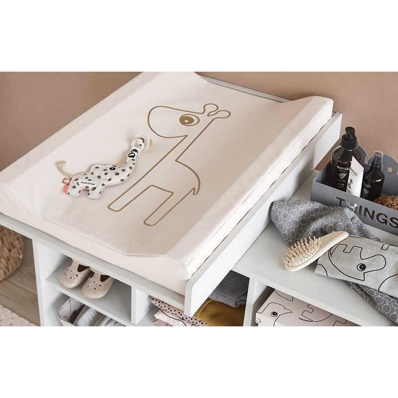 Done by Deer Przewijak Raffi Powder Gold