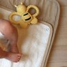 Filibabba Gryzak sensoryczny Pszczółka Bella FILIBABBA Filibabba Gryzak sensoryczny Pszczółka Bella FILIBABBA