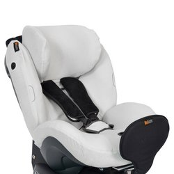 BeSafe akcesoria - Ochraniacz fotelika samochodowego Combi,Kid,Plus,Comfort -bambusowy