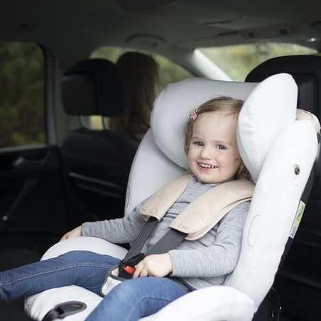 BeSafe akcesoria - Ochraniacz fotelika samochodowego Combi,Kid,Plus,Comfort -bambusowy