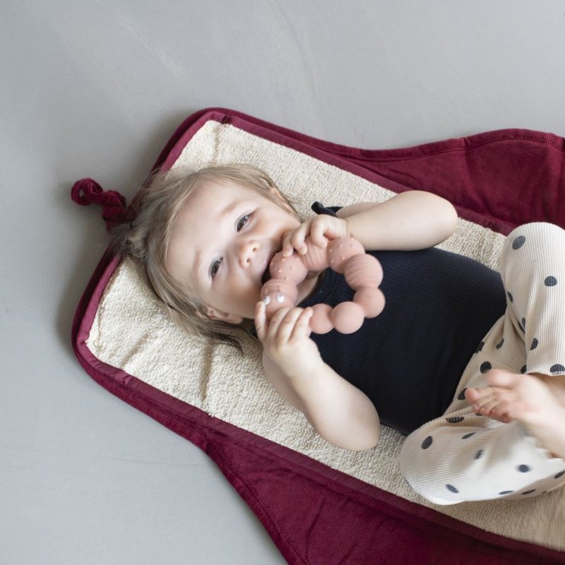 Filibabba Przewijak podróżny Sztruks Deeply Red FILIBABBA