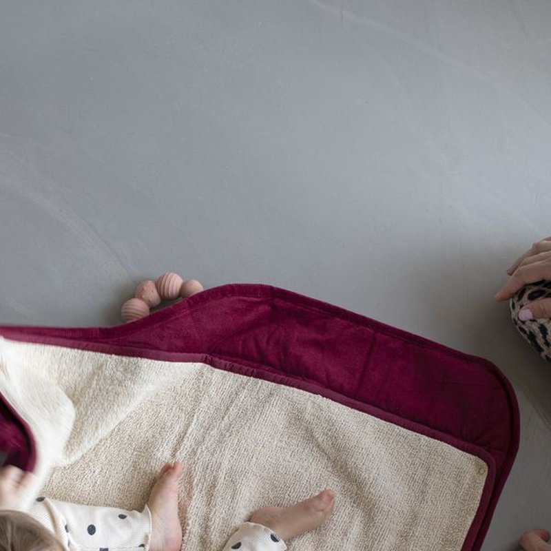 Filibabba Przewijak podróżny Sztruks Deeply Red FILIBABBA