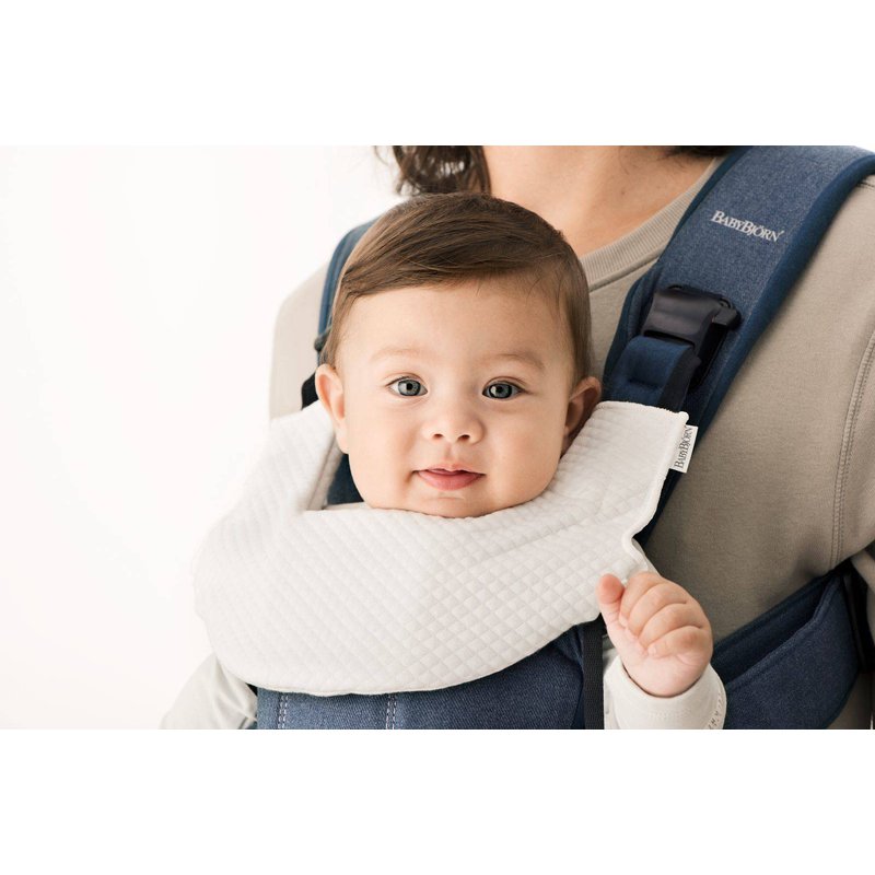 BABYBJORN ONE AIR - nosidełko, Granatowy + śliniaczek do nosidełka ergonomicznego One