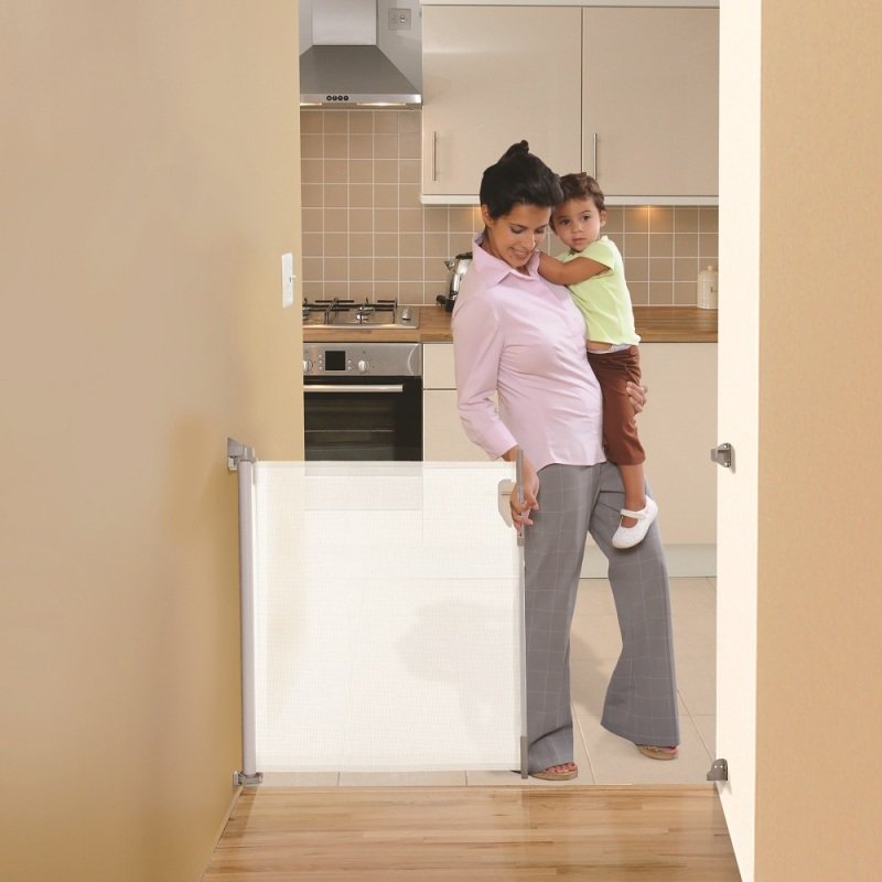 Dreambaby - Bramka zabezpieczająca Roll Up (W: 140cm x H: 81,5cm) - biała