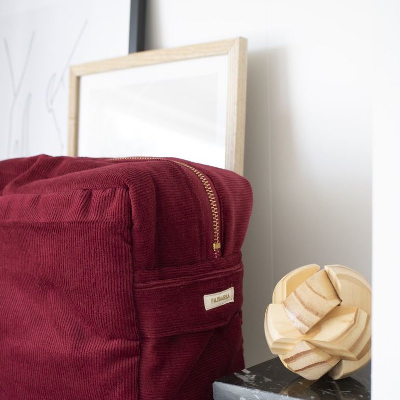 Filibabba Kosmetyczka duża Sztruks Deeply Red FILIBABBA