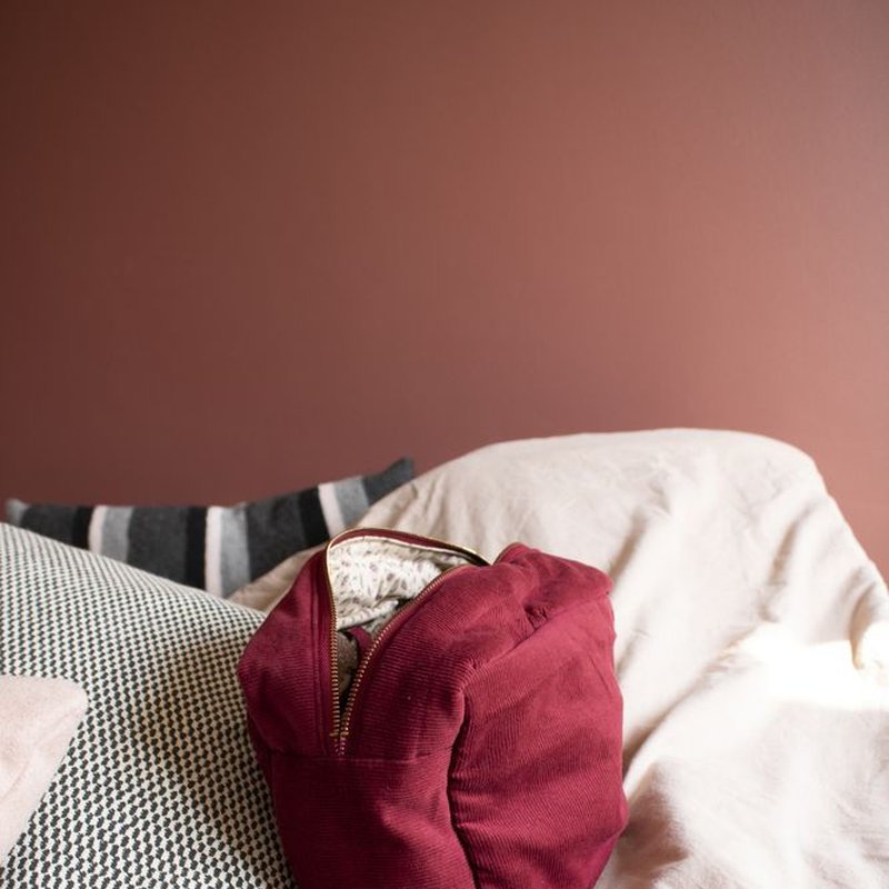 Filibabba Kosmetyczka duża Sztruks Deeply Red FILIBABBA