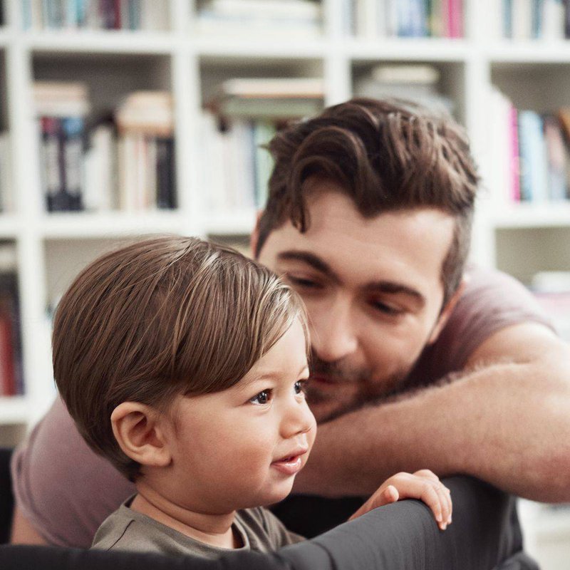 BABYBJORN - łóżeczko turystyczne LIGHT - czarny + prześcieradło