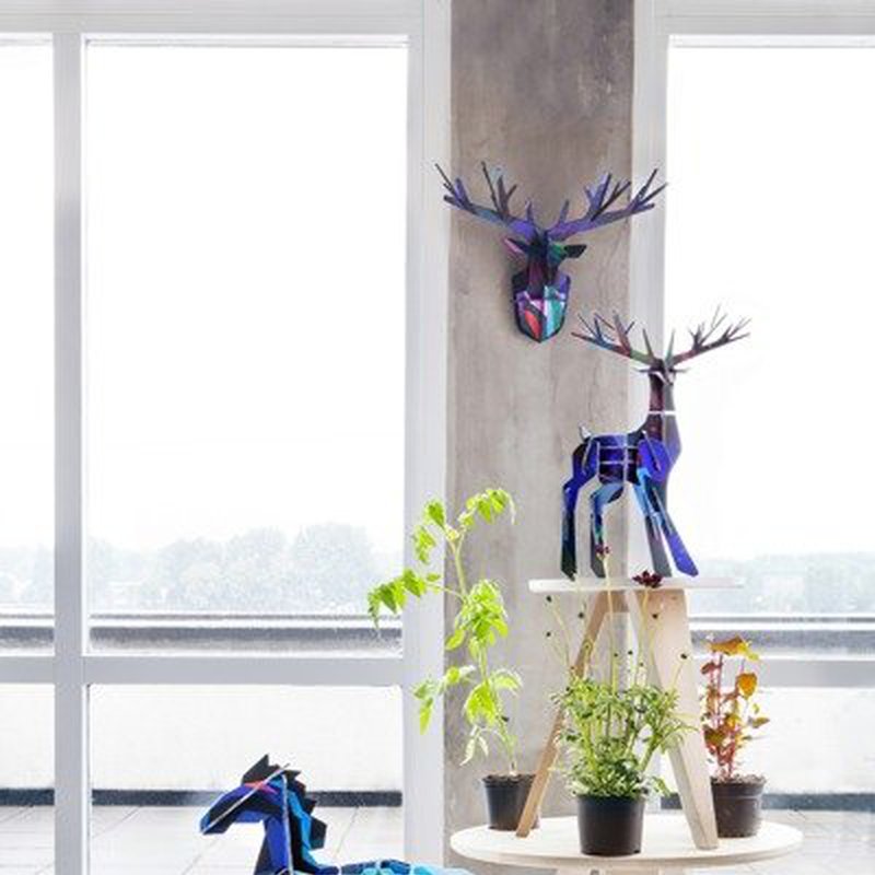 Jeleń Olbrzymi, kolekcja Totem, Studio ROOF