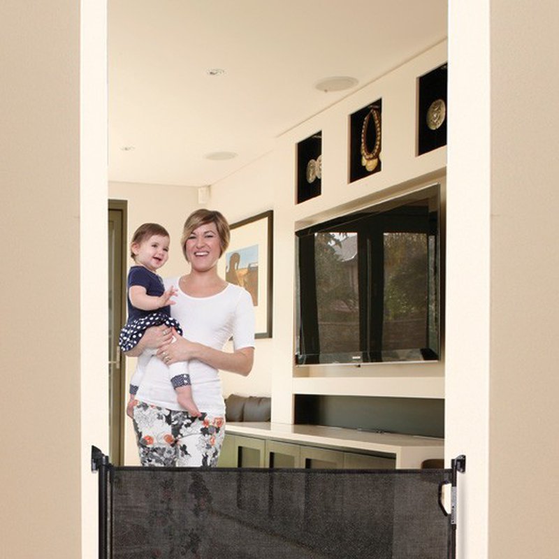 Dreambaby - Bramka zabezpieczająca Roll Up (W: 140cm x H: 81,5cm) - czarna