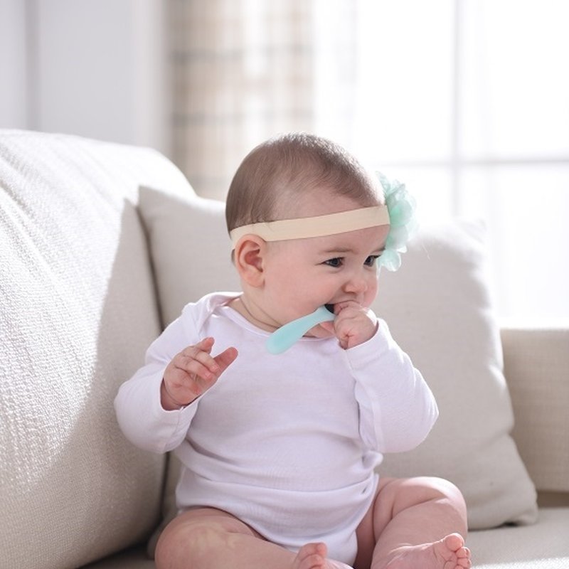 Mombella Łyżeczka Silikonowa Blue 2 szt