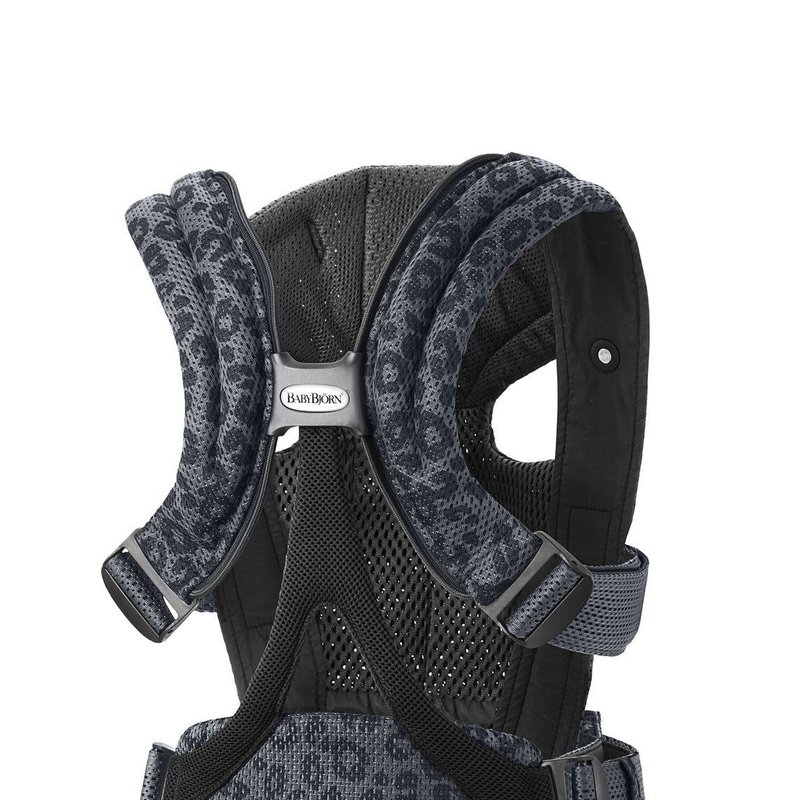 BABYBJORN MOVE 3D Mesh - nosidełko, Antracyt/Leopard