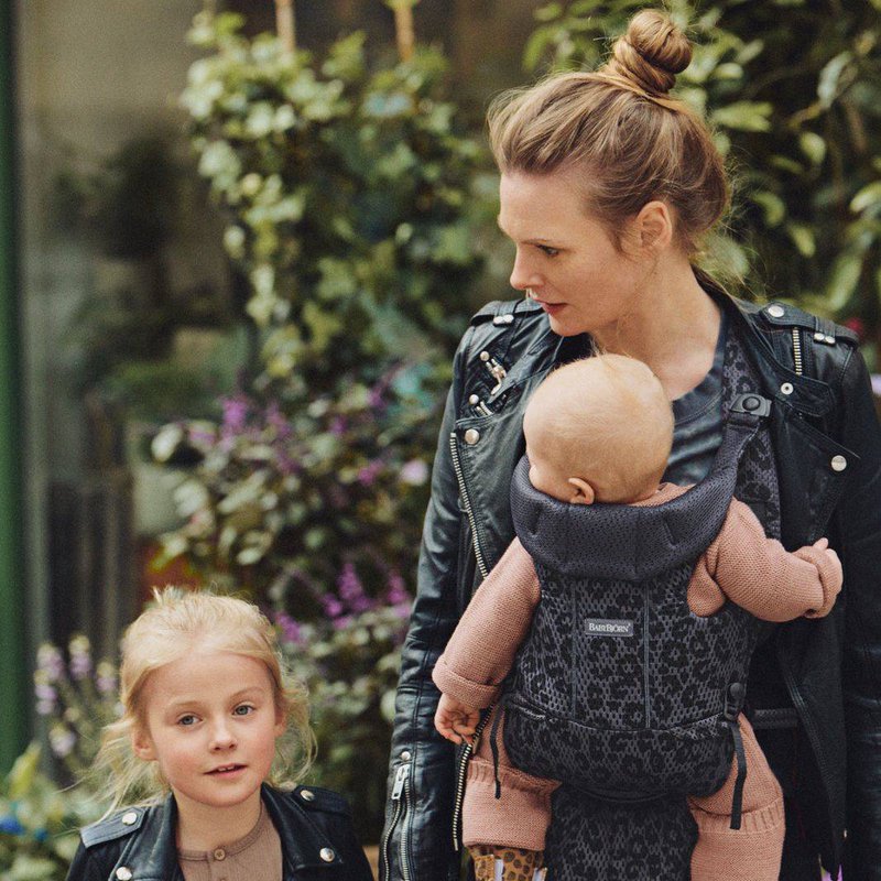 BABYBJORN MOVE 3D Mesh - nosidełko, Antracyt/Leopard