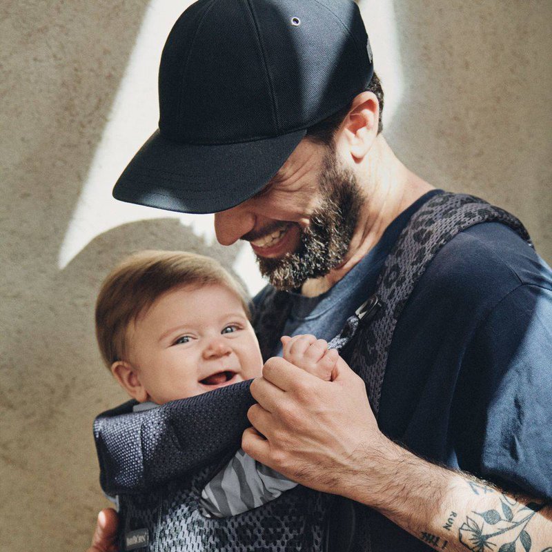 BABYBJORN MOVE 3D Mesh - nosidełko, Antracyt/Leopard