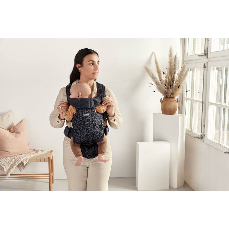 BABYBJORN MOVE 3D Mesh - nosidełko, Antracyt/Leopard