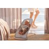 BABYBJORN - leżaczek BALANCE SOFT MESH - Szary/Biały BABYBJORN - leżaczek BALANCE SOFT MESH - Szary/Biały