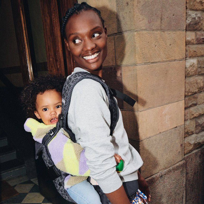 BABYBJORN ONE AIR 3D MESH  - nosidełko, Antracyt/Leopard