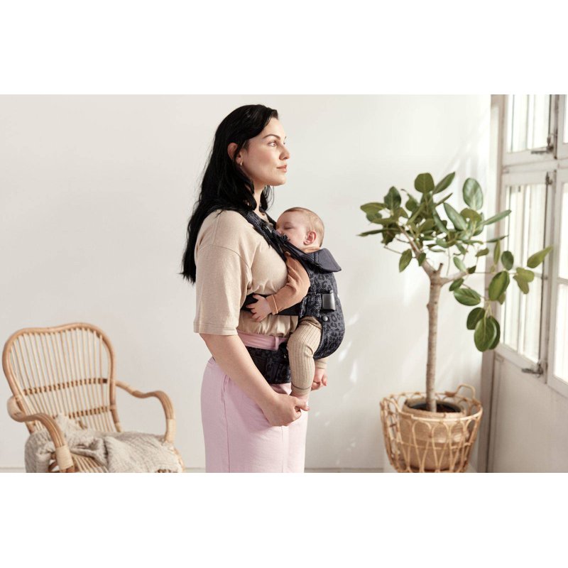 BABYBJORN ONE AIR 3D MESH  - nosidełko, Antracyt/Leopard