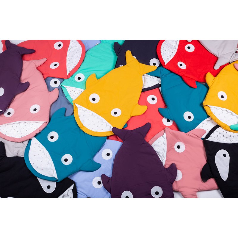 Baby Bites Śpiworek Shark (1-18 m) Cherries Khaki BABY BITES