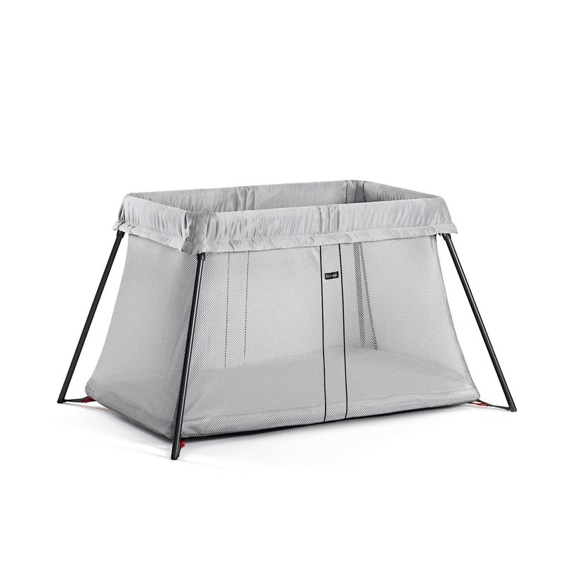 BABYBJORN - łóżeczko turystyczne LIGHT - srebrny + prześcieradło