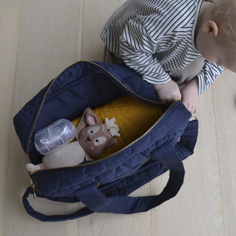 FILIBABBA - Nursing bag soft quilt, Dark blue