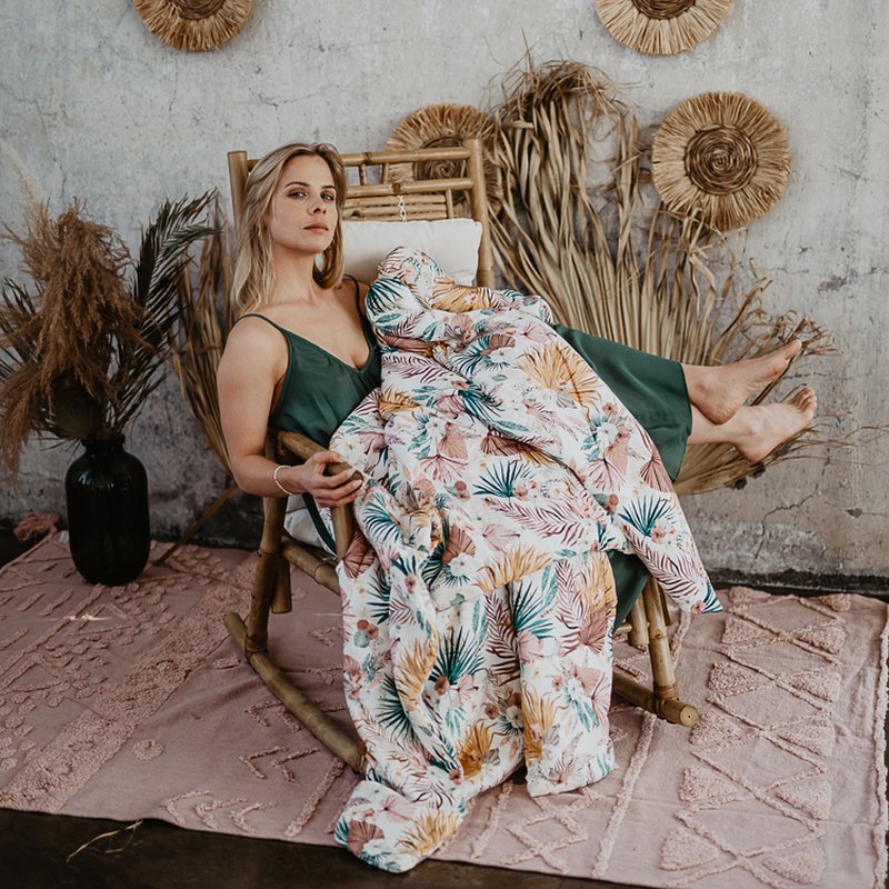 LA MILLOU - BAMBOO BEDDING ADULT - BY WHATANNAWEARS – FLY ME TO THE MOON SKY