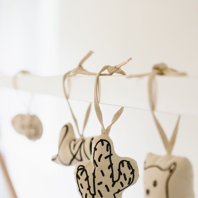 Childhome Zestaw zabawek do pałąka 5 szt. CHILDHOME