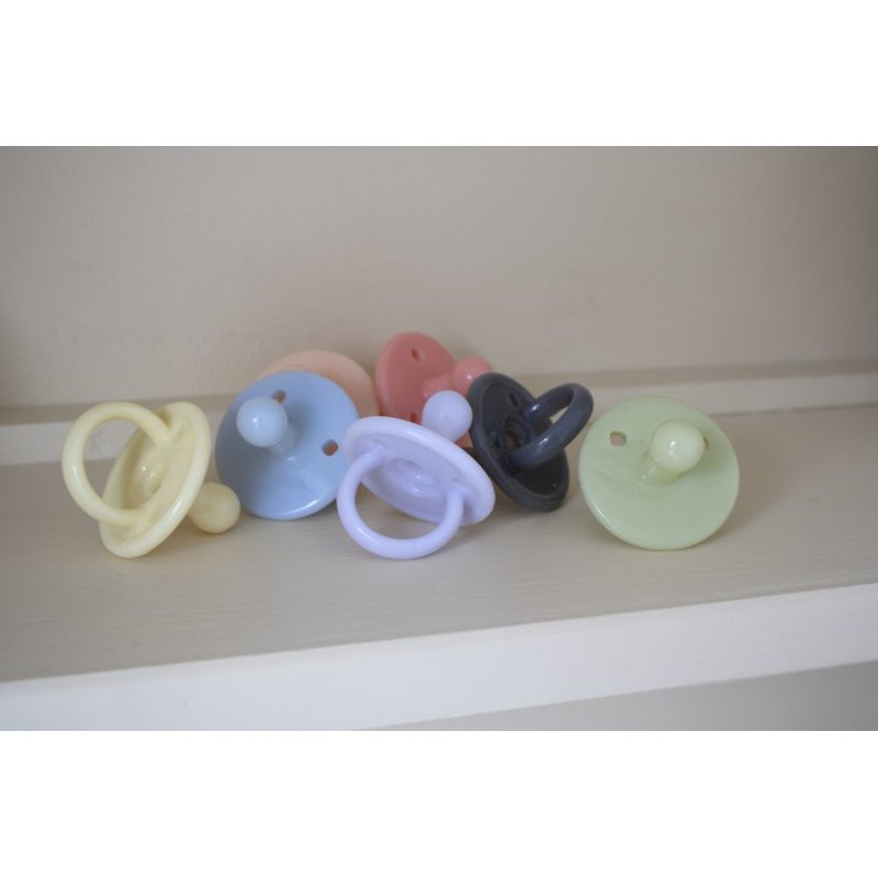 Filibabba Smoczki silikonowe 2 szt. 0m+ Pale banana FILIBABBA