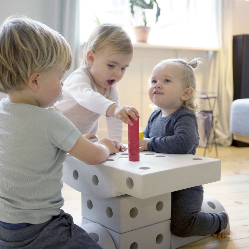 MODU Curiosity kit 4in1 - Kreatywne klocki rozwijające motorykę dużą, czerwony