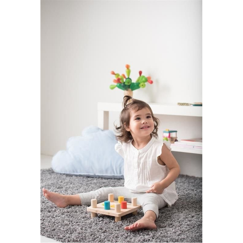 Drewniana plansza z kołkami i młotkiem, Plan Toys®