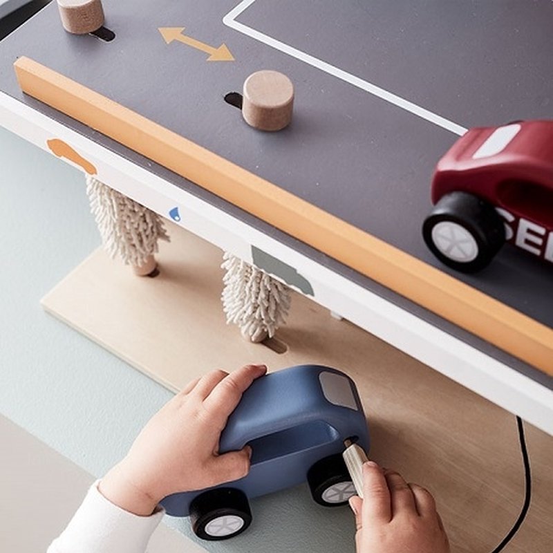 Kids Concept Aiden Samochód Drewniany SUV