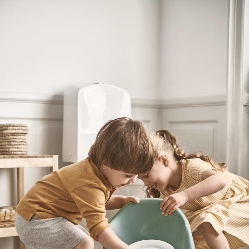 BABYBJORN - nocnik fotelik - ciemny zielony