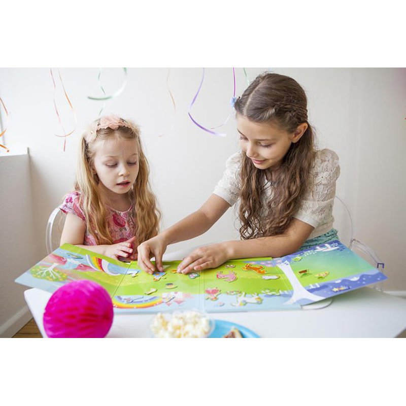 Tiger Tribe® - Magnetyczna teczka - układanka: Świat Jednorożców