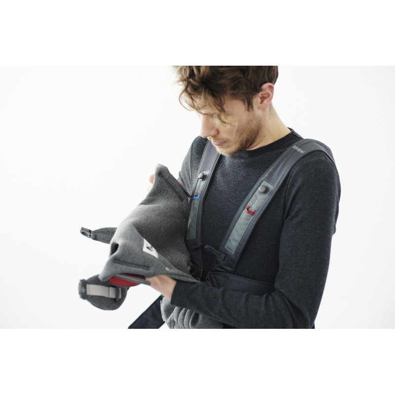 BABYBJORN MINI 3D Jersey – nosidełko, Ciemny szary