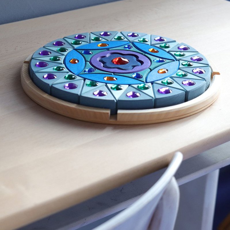 Mandala błyszcząca, Grimm's