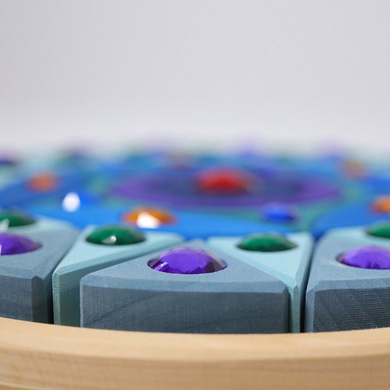 Mandala błyszcząca, Grimm's