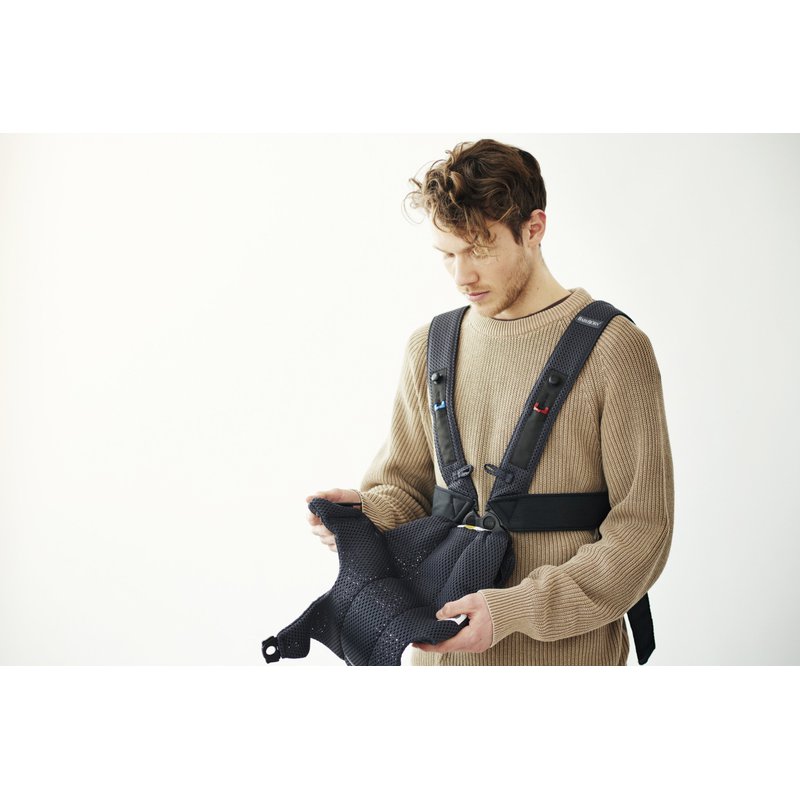 BABYBJORN MINI 3D Mesh – nosidełko, Szary