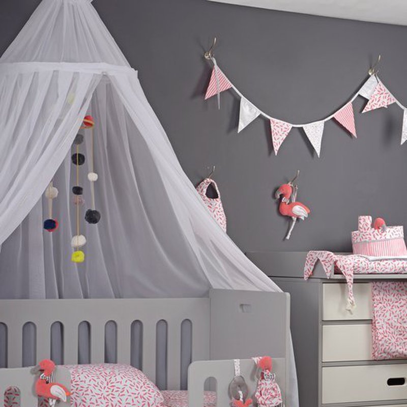 Girlanda, Flaming, Kikadu