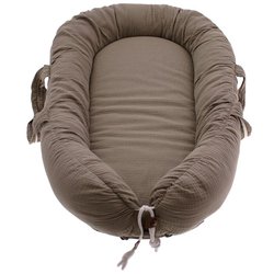 Hi Little One - Kokon gniazdko dla Noworodka z oddychającego muślinu NEWBORN NEST DARK OAK LIGHT