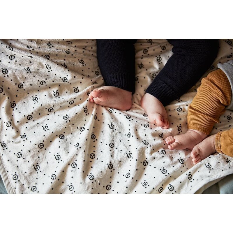 Elodie Details - Kocyk Pearl Velvet - Monogram