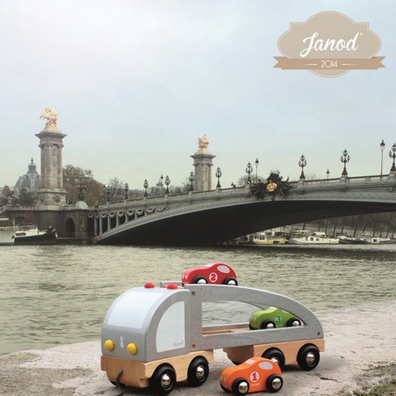 Janod - Samochód drewniany laweta do ciągnięcia