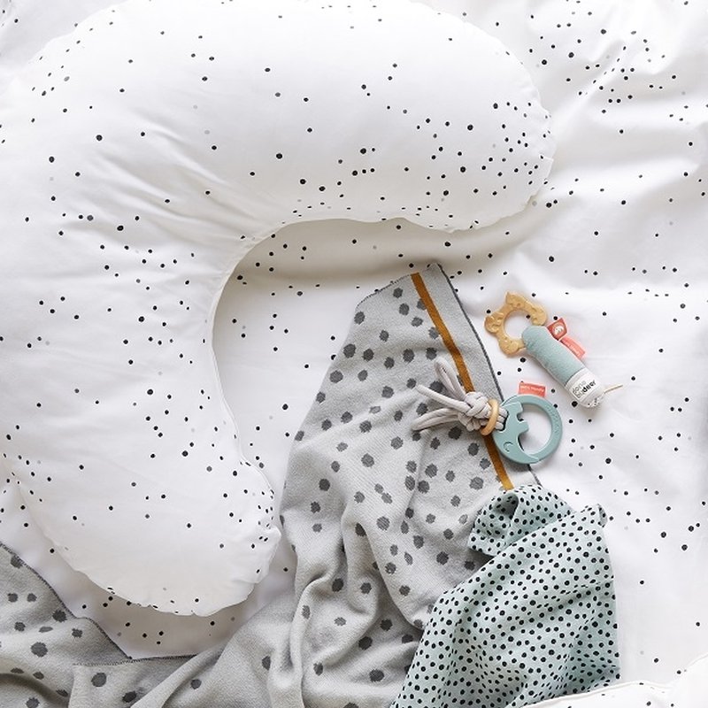 Done by Deer Dots Poduszka do Karmienia B