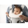 BABYBJORN - śliniaczek do nosidełka ergonomicznego BABYBJORN One, biały