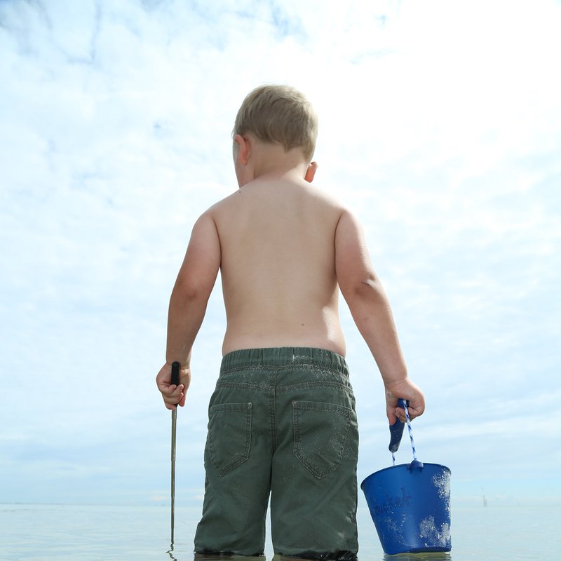 Funkit world - Składane wiaderko do wody i piasku Scrunch Bucket - Czerwony